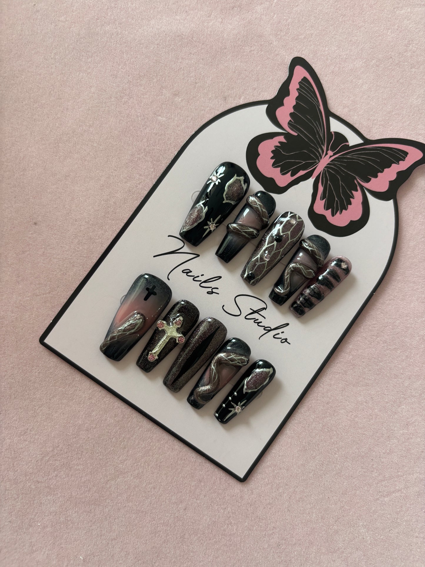 Super beautiful wearable armor kiki shop