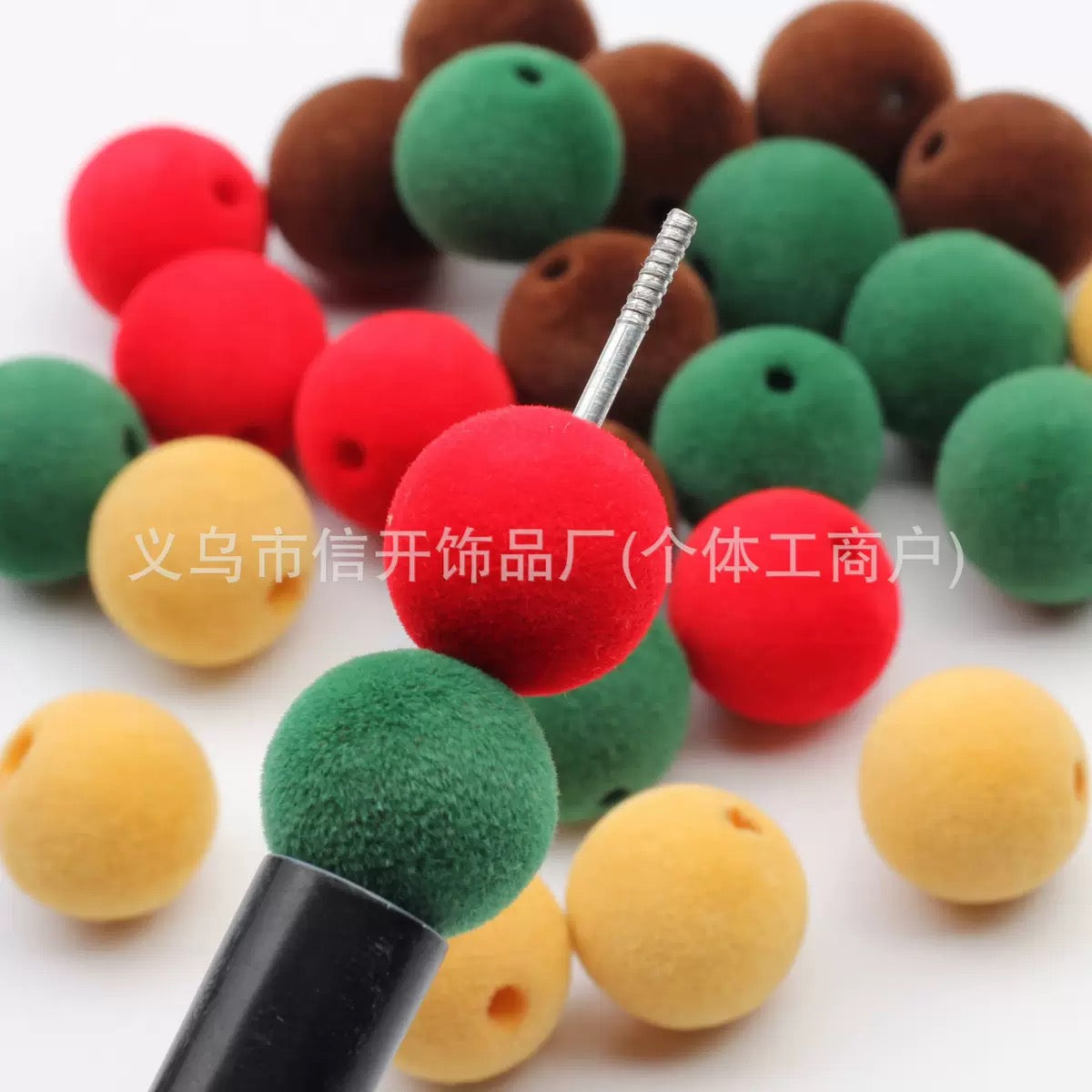 A variety of Christmas style DIY beads-haha