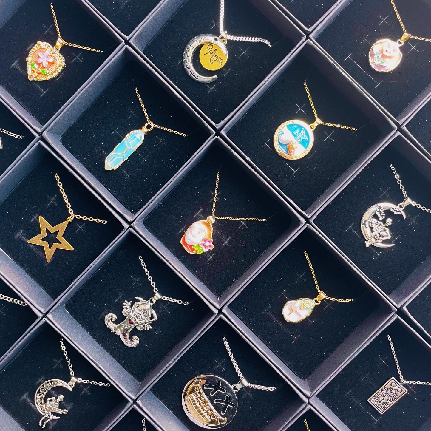 !!! NEW Lucky fashion necklace box-susu shop