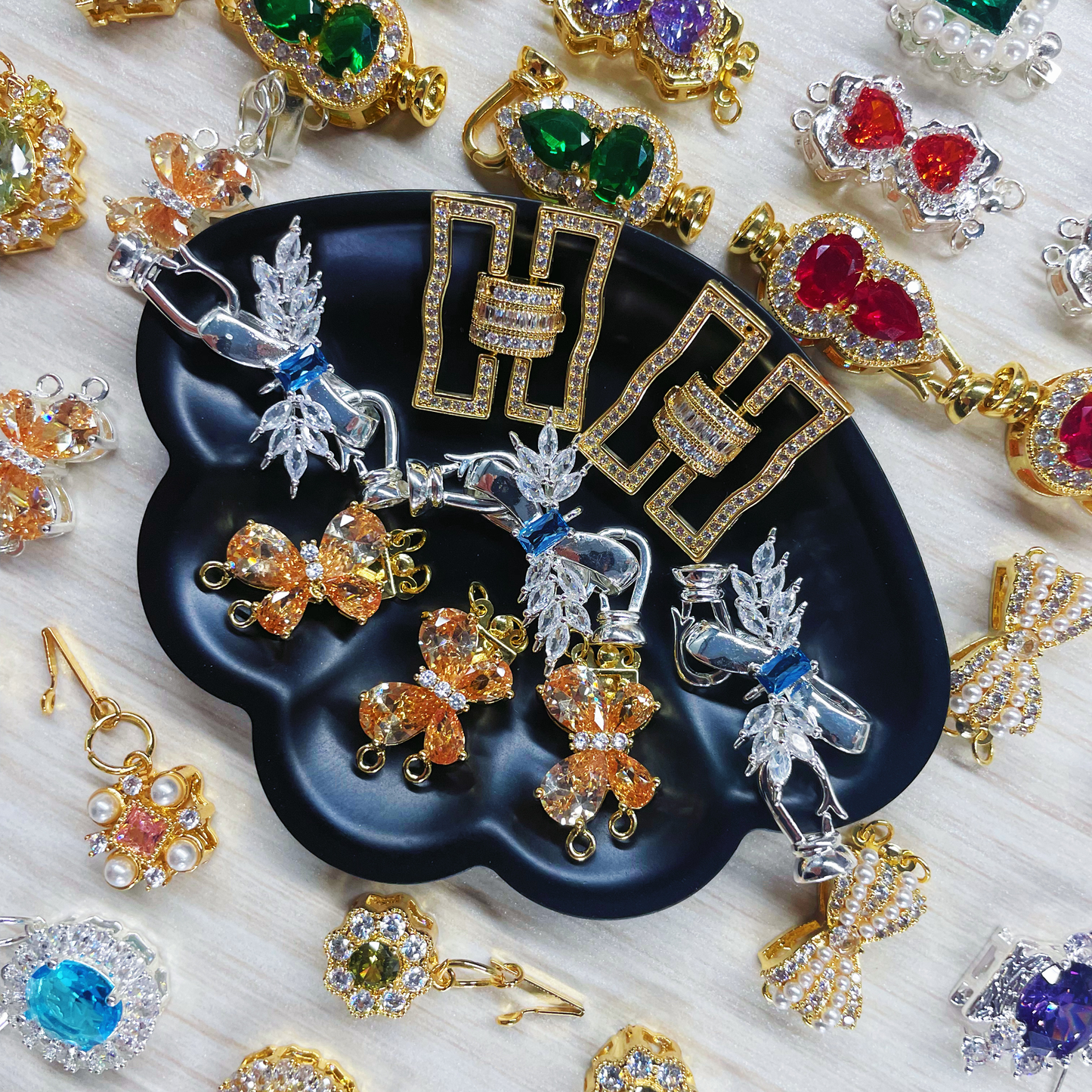 Lucky Alloy Pendant-Susu shop