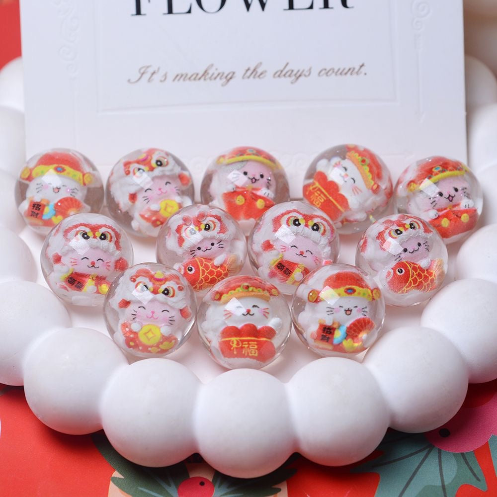 Patterned bead