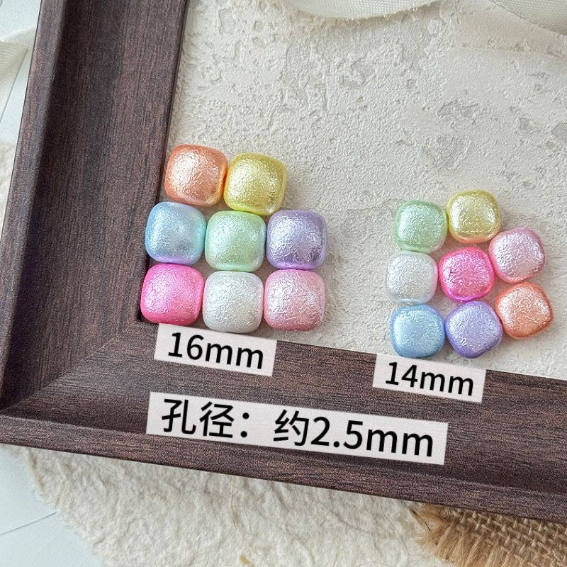 Button-shaped pearls（Pre-sale）
