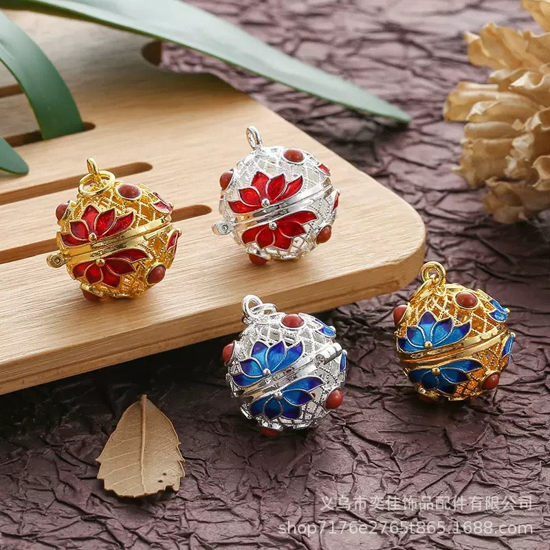 locket beads