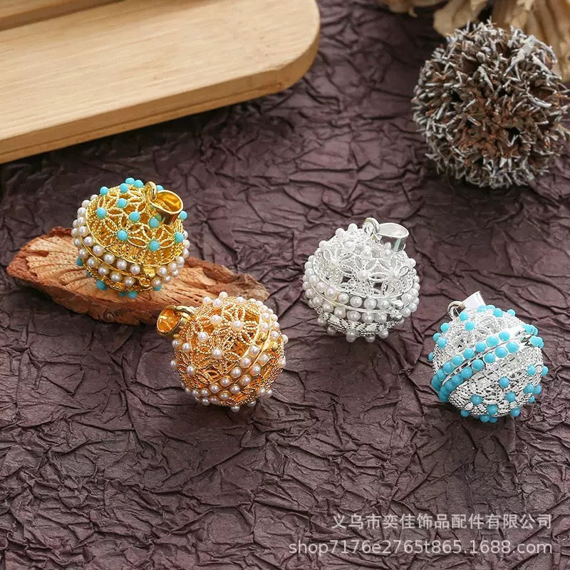 locket beads