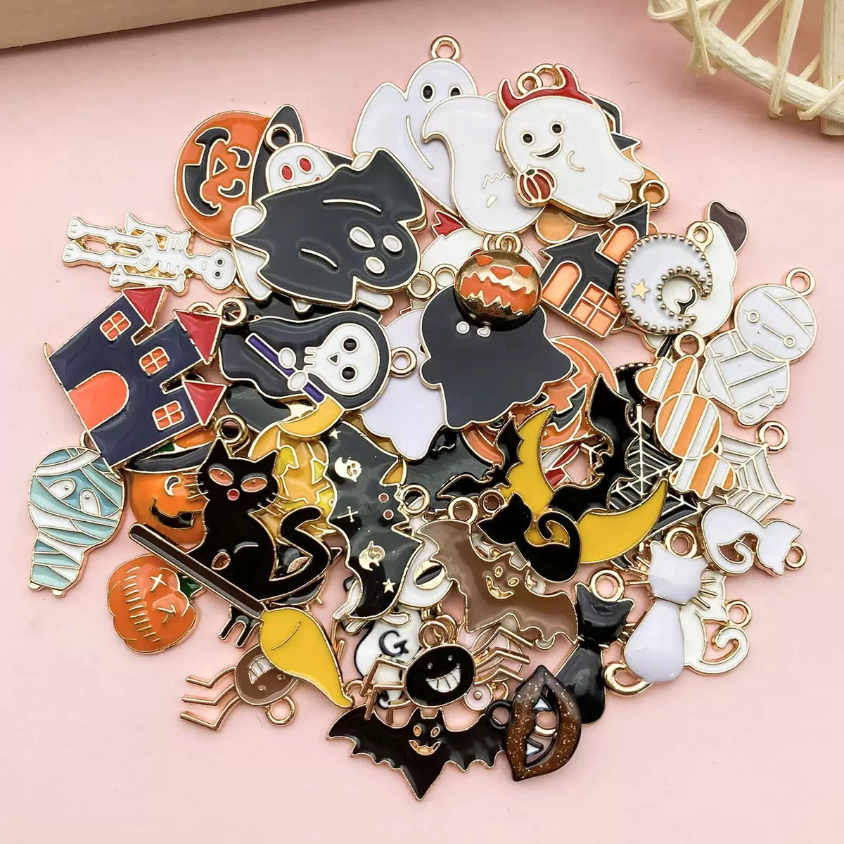 Halloween square and round UV coated beads plus Halloween alloy 20% off discount - kiki