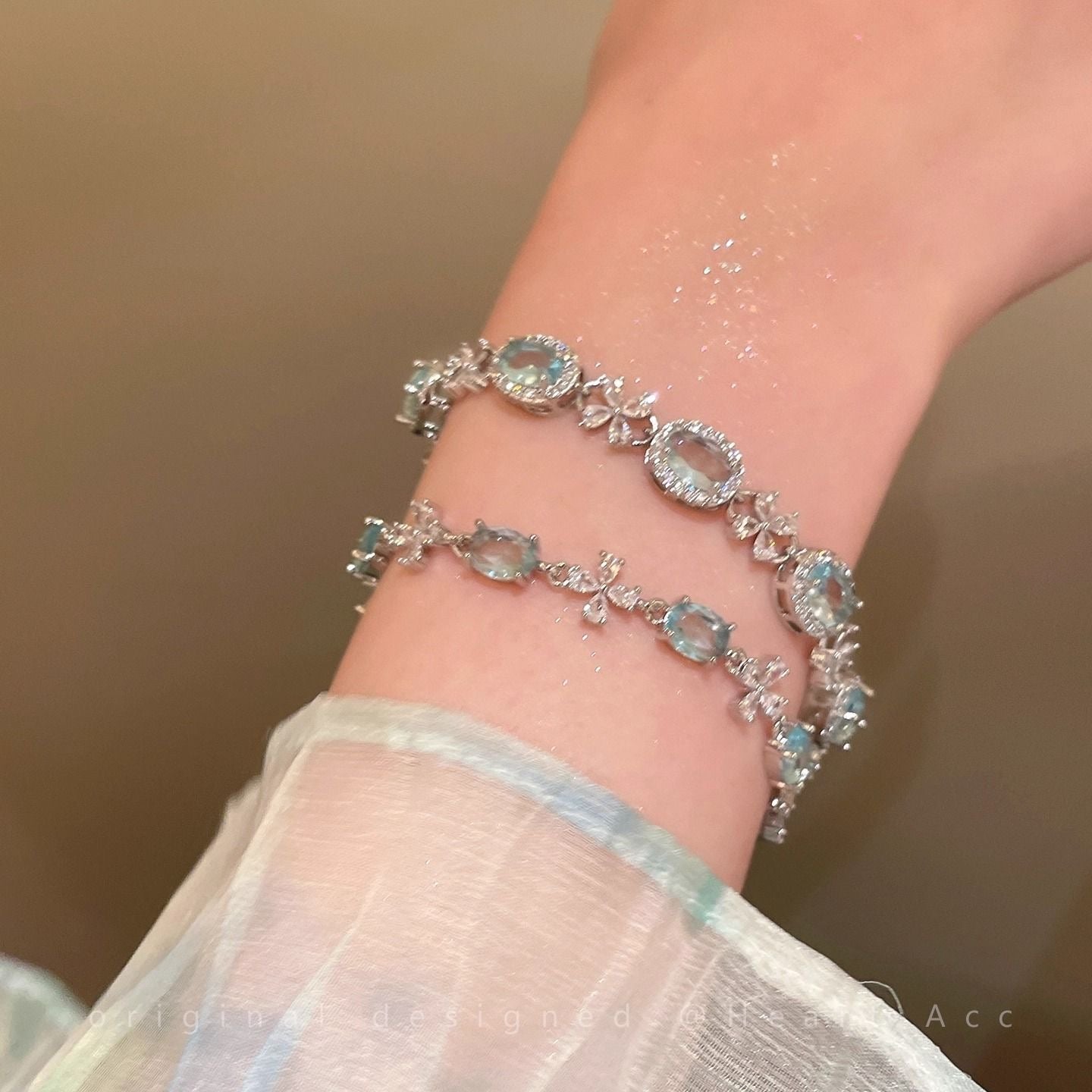 Lucky Porous Zircon--KK