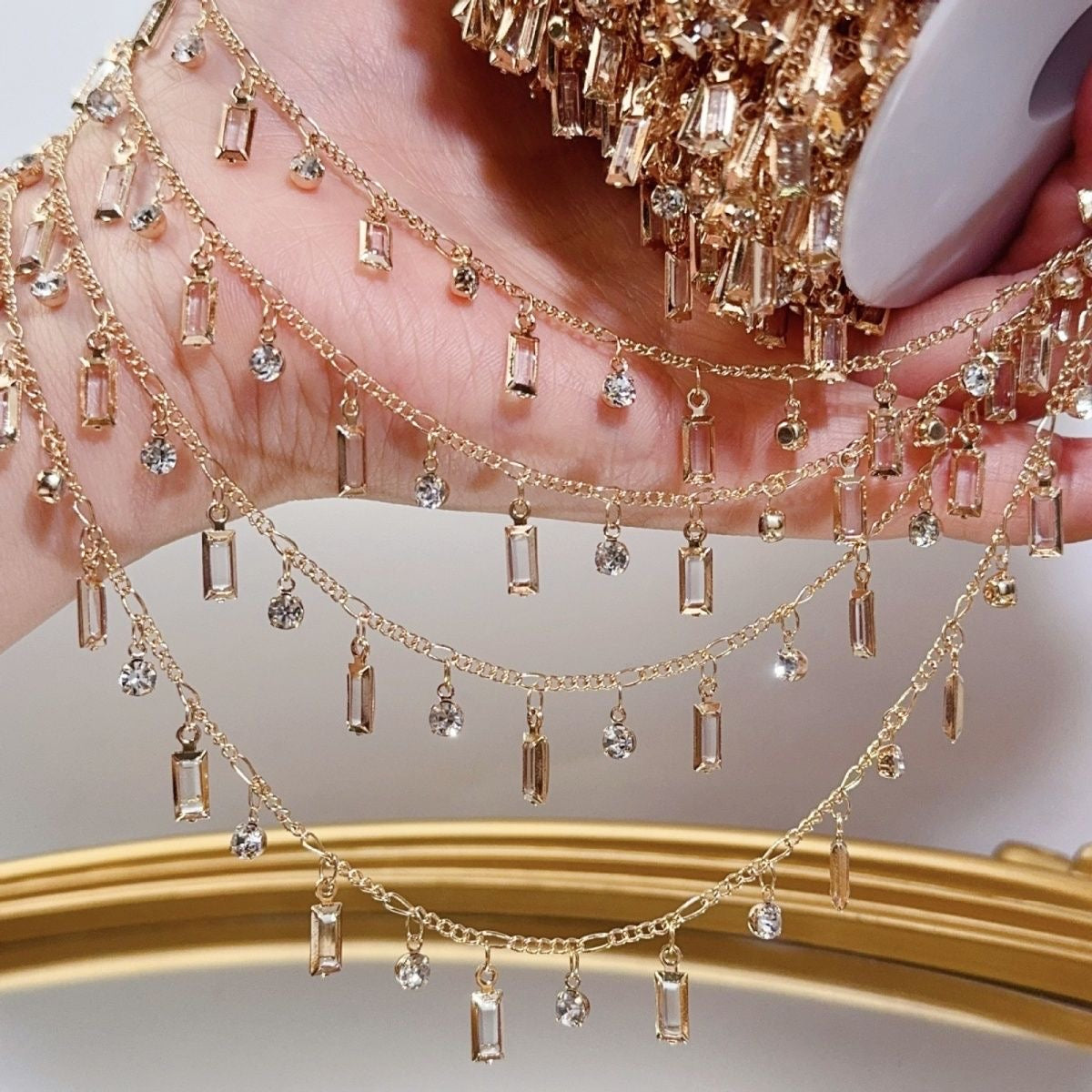 Beautiful chain-kiki