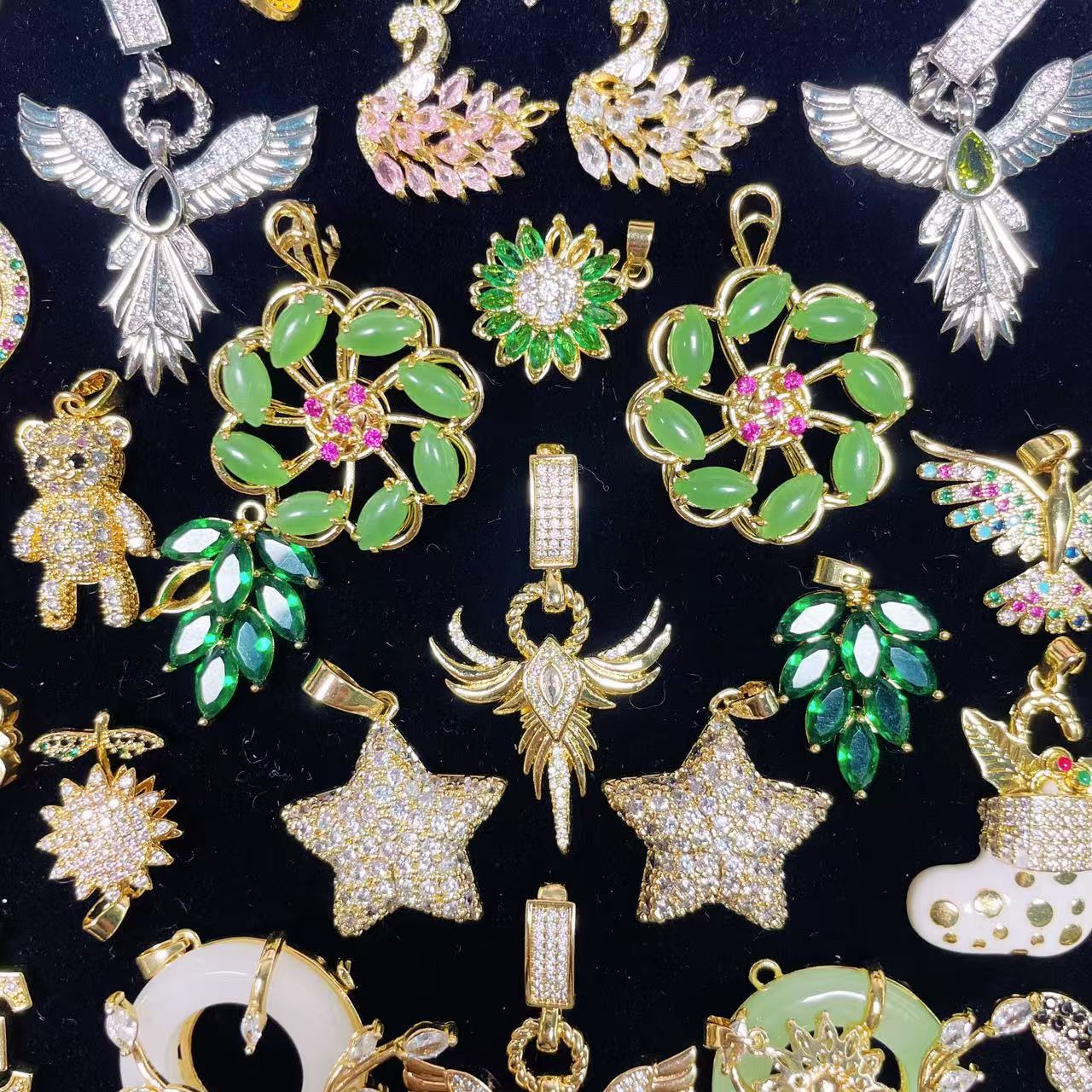 Lucky Alloy Pendant-Susu shop